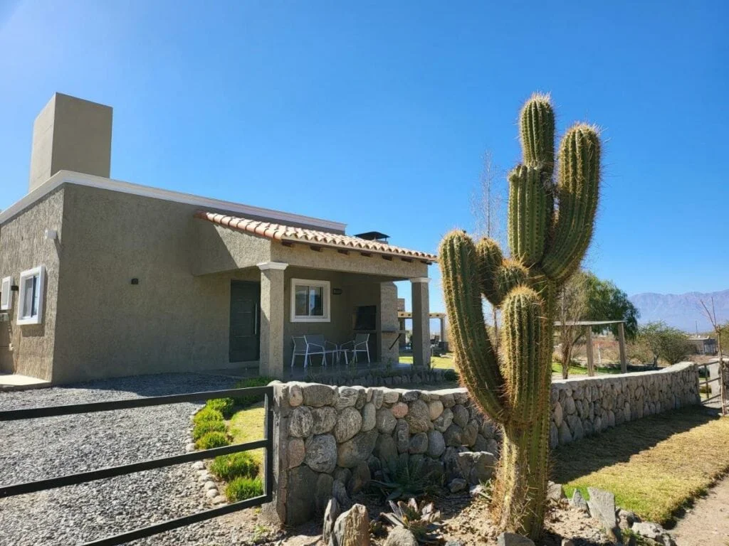 cabanas con pileta en cafayate casa malbec 2